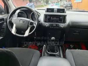 Toyota Land Cruiser Prado 2.7 2018 Black