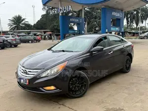 Photo - Hyundai Sonata GLS PZEV 2012 Black