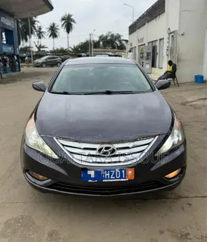 Hyundai Sonata GLS PZEV 2012 Black
