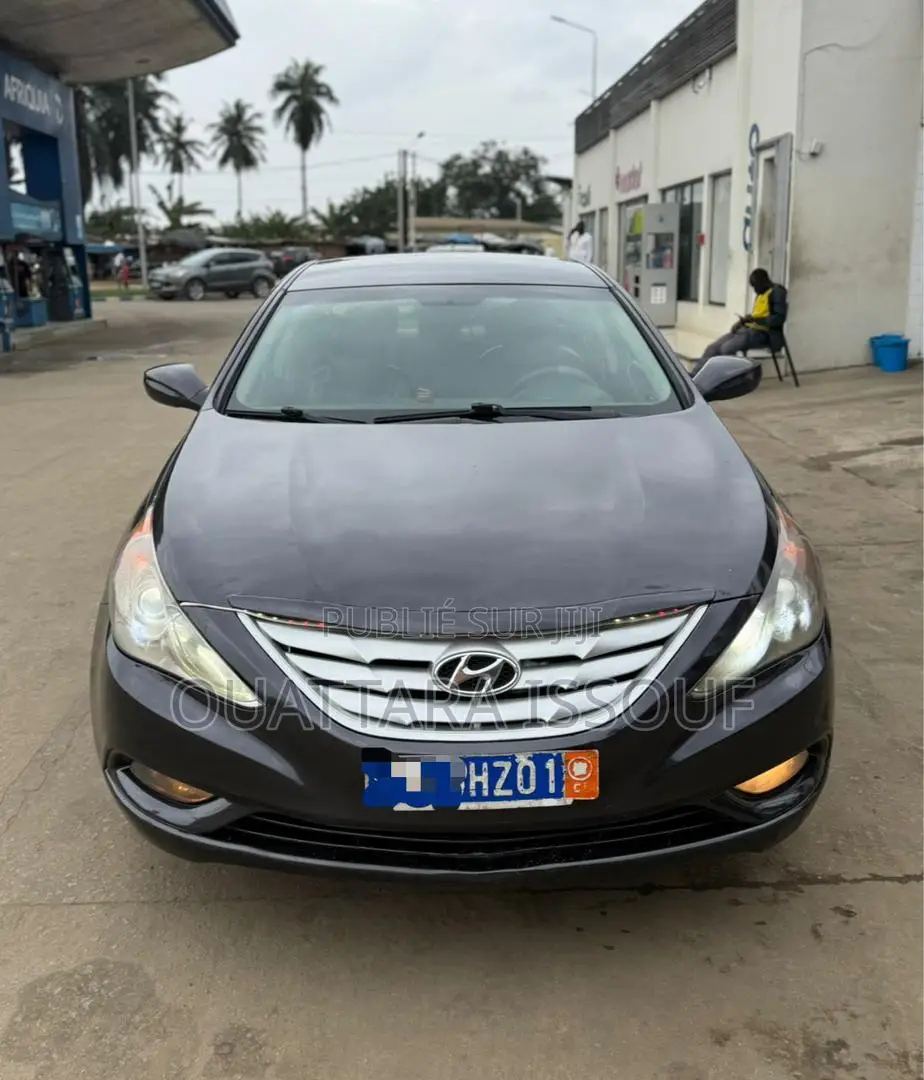 Hyundai Sonata GLS PZEV 2012 Black