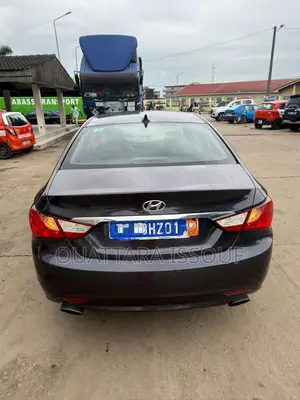 Hyundai Sonata GLS PZEV 2012 Black