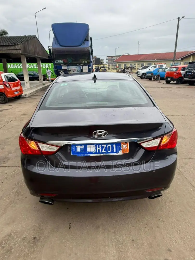 Hyundai Sonata GLS PZEV 2012 Black