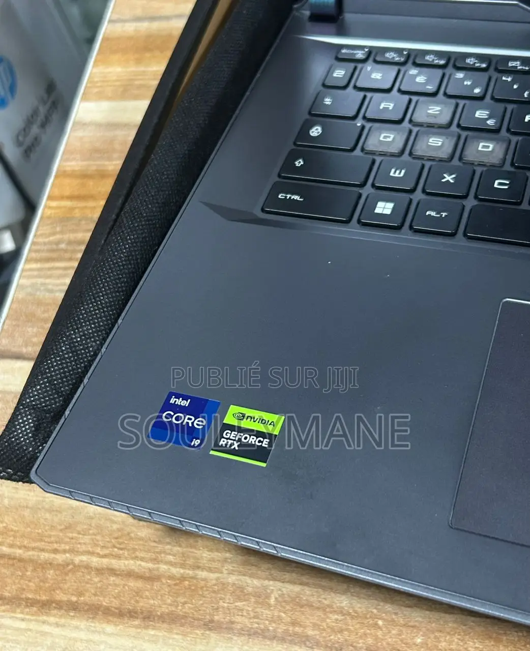 New MSI Vector 17 HX AI A2XWJG 32GB Intel Core I9 SSD 1T