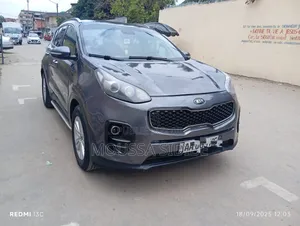Photo - Kia Sportage LX AWD 2018 Gris