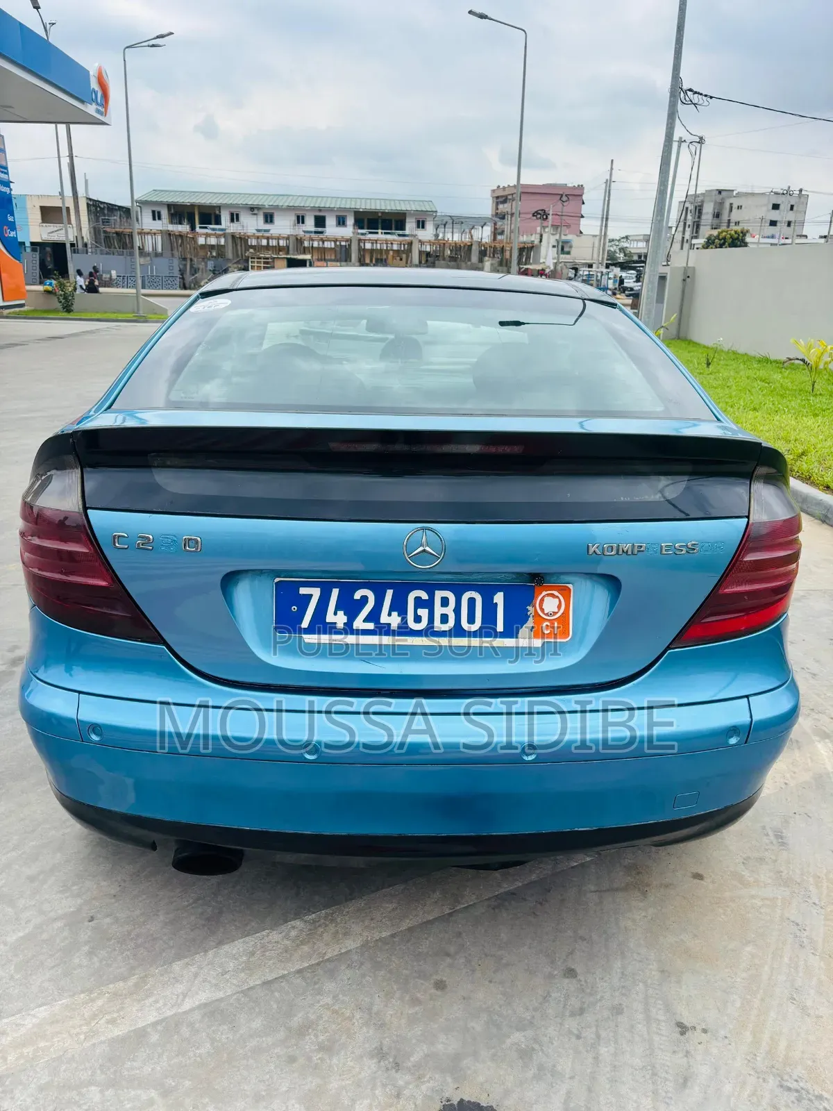 Mercedes-Benz C200 2005 Blue