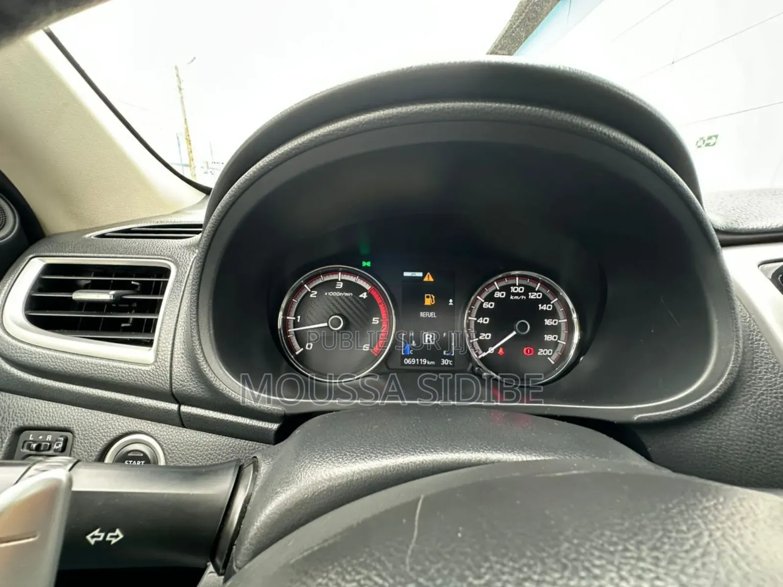 New Mitsubishi L200 2022 Gris