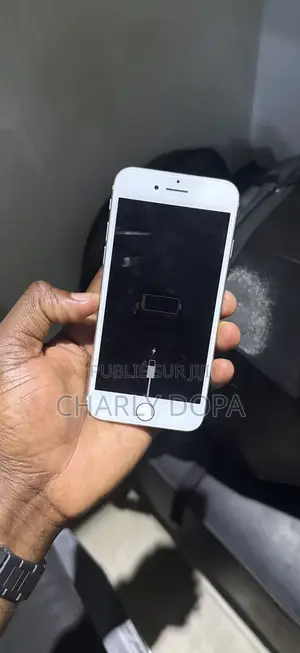 Photo - Apple iPhone 7 32 GB Argenté