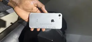 Apple iPhone 7 32 GB Argenté