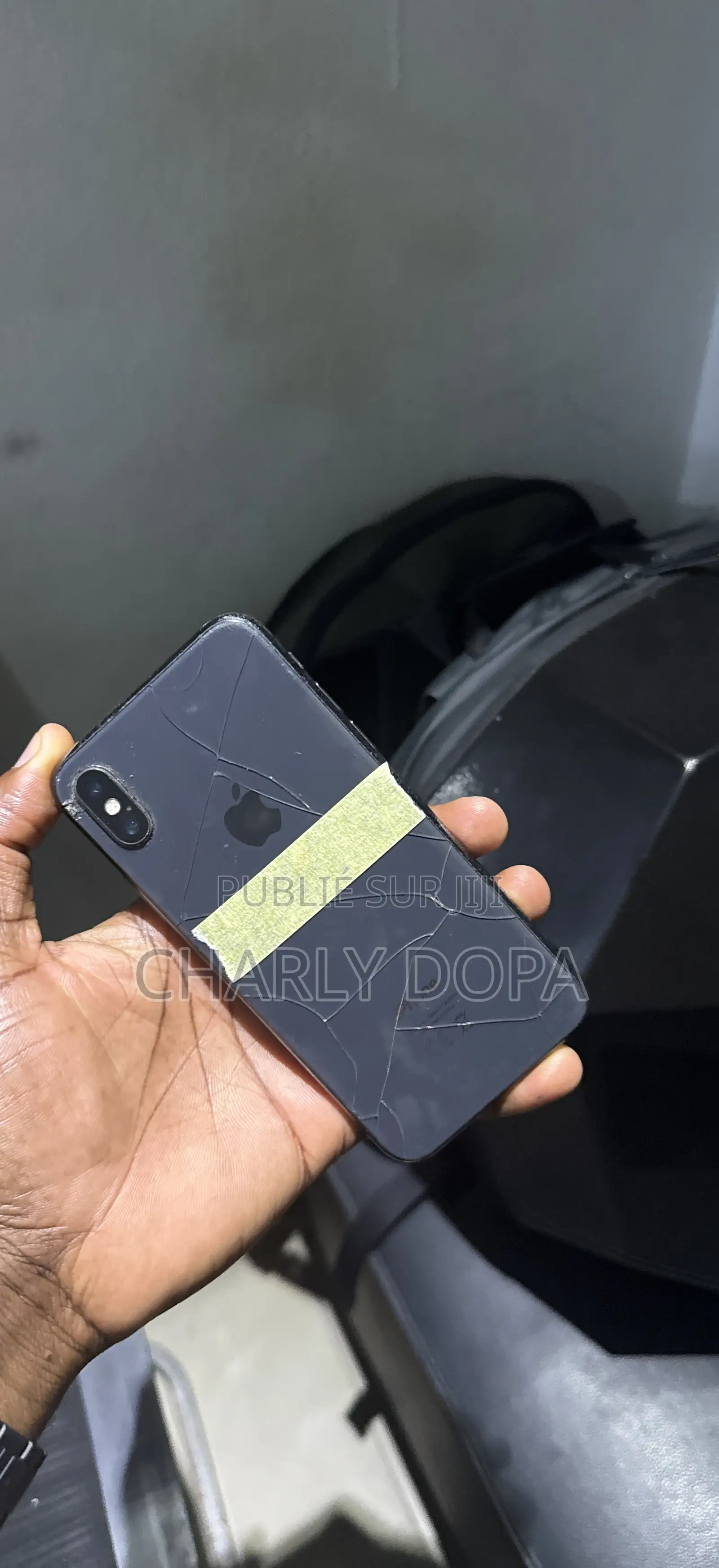 Apple iPhone X 64 GB Black