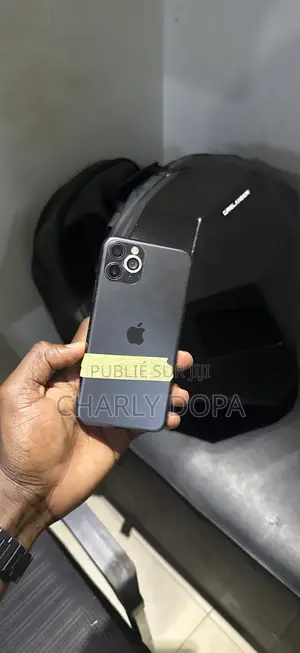 Photo - Apple iPhone 11 Pro 64 GB Vert