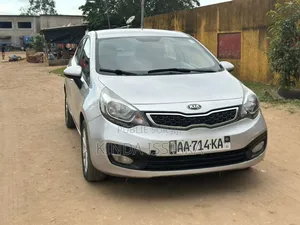 Photo - Kia Rio EX 4dr Hatchback (1.6L 4cyl 6A) 2015 Gris