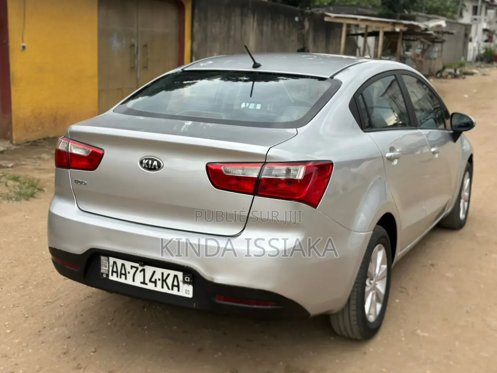 Kia Rio EX 4dr Hatchback (1.6L 4cyl 6A) 2015 Gris
