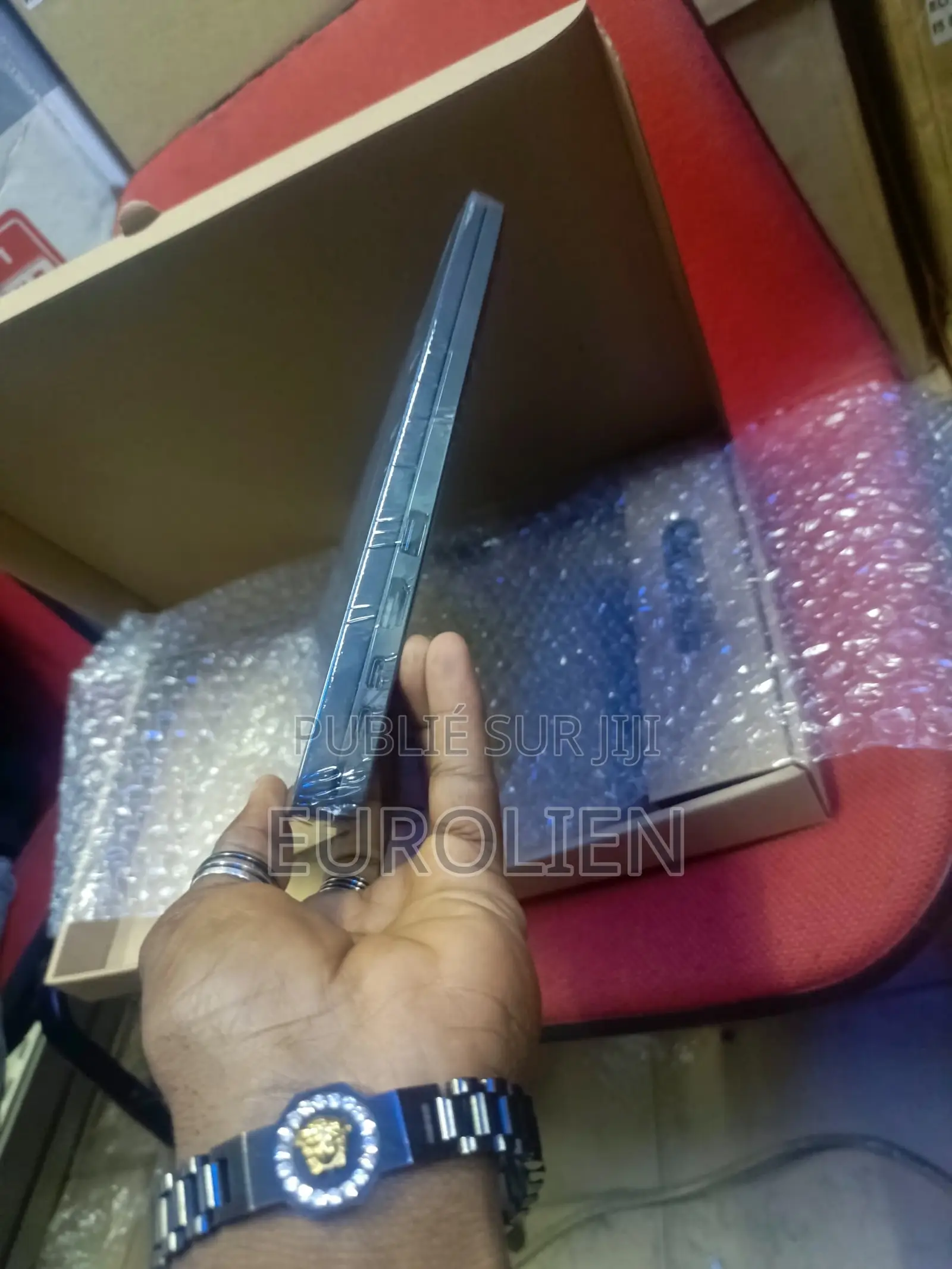 Ordinateur portable Dell Latitude 7390 16GB Intel Core i5 SSD 256GB