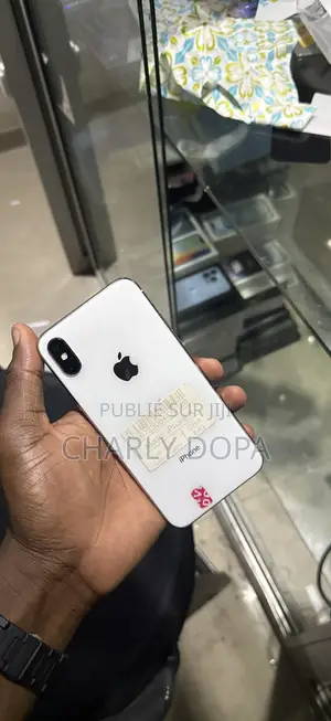 Photo - Apple iPhone X 64 GB Argenté