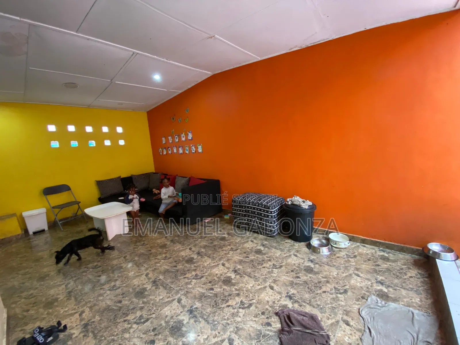 3chbre Villa dans Gabonza, Yopougon à Vendre