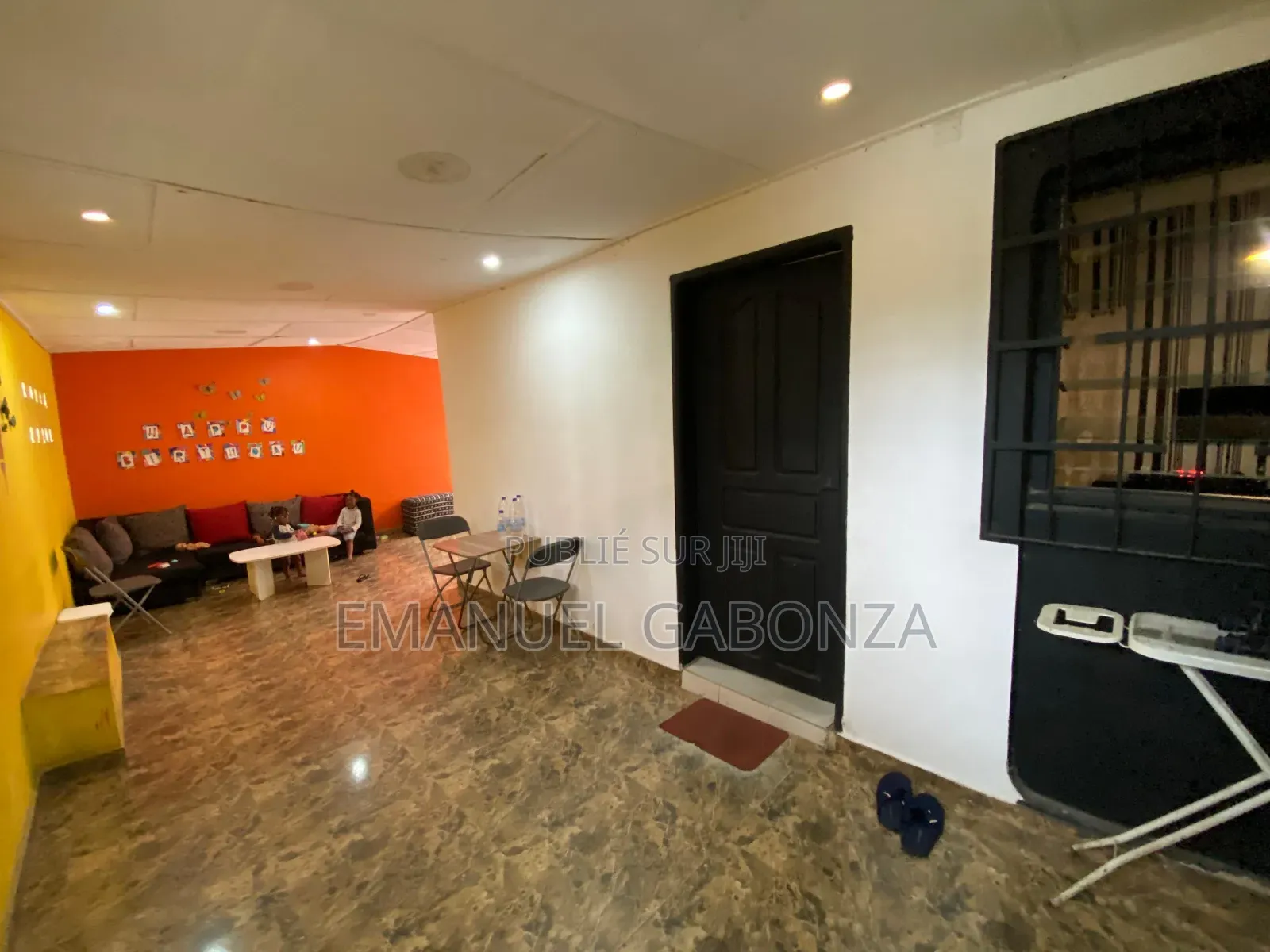 3chbre Villa dans Gabonza, Yopougon à Vendre