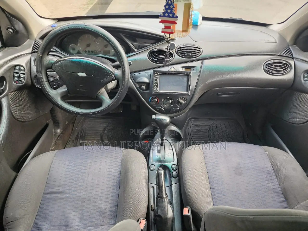 Ford Focus 2002 Blanc