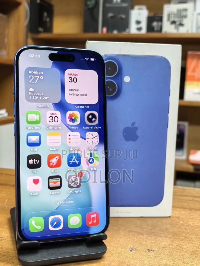 New Apple iPhone 16 128 GB Blue