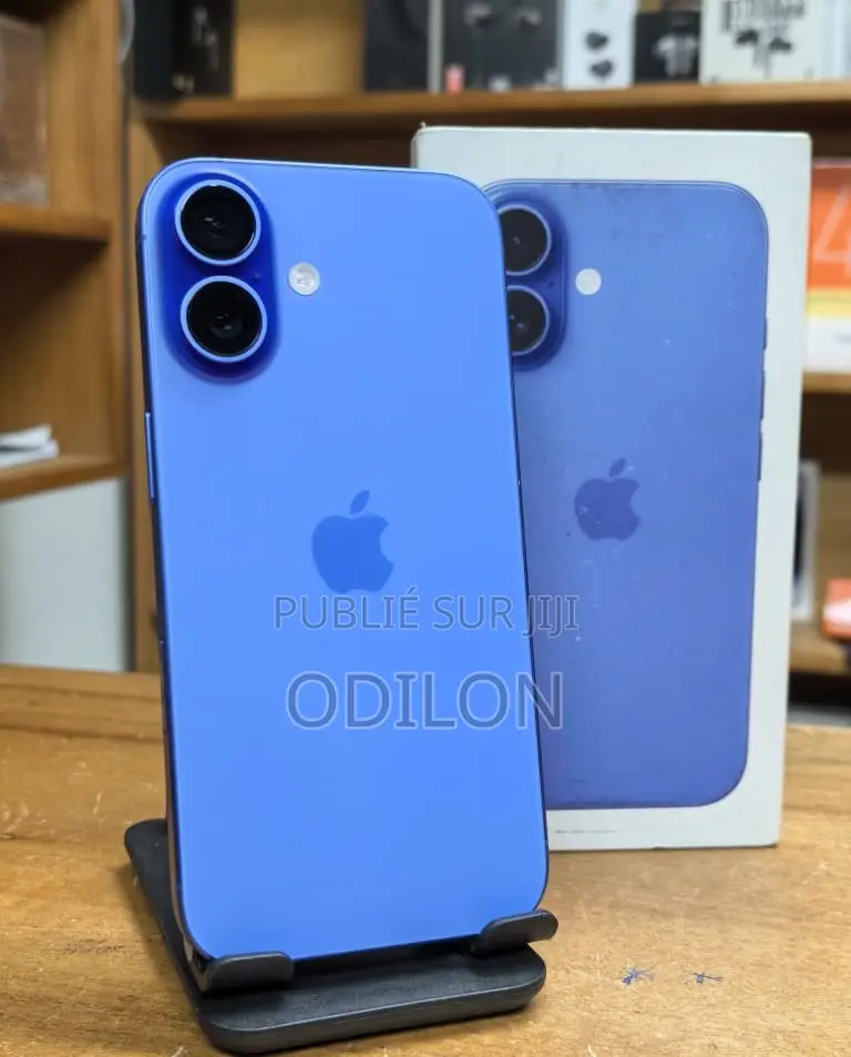 New Apple iPhone 16 128 GB Blue