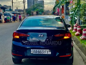 Hyundai Elantra 2020 Black