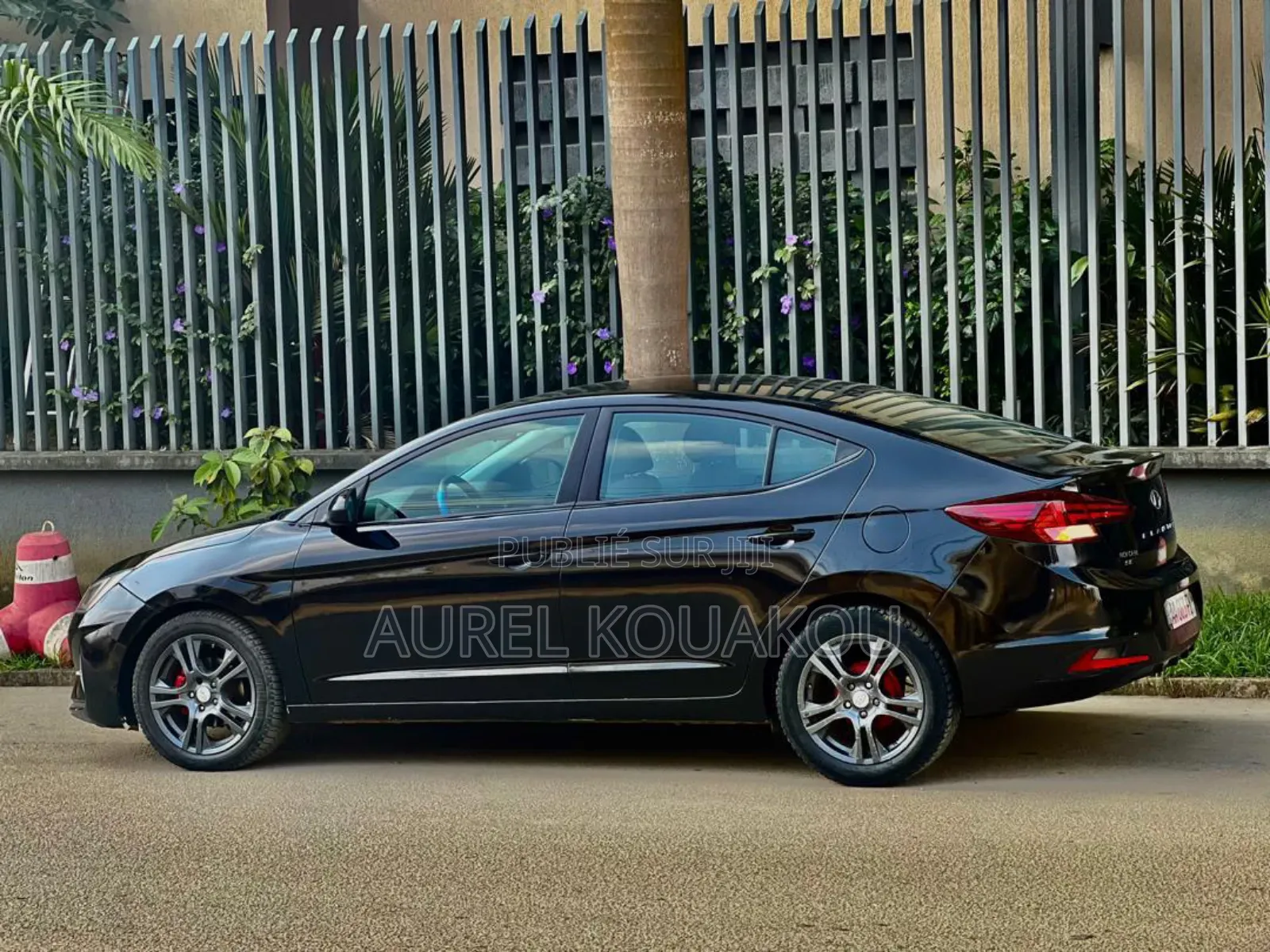 Hyundai Elantra 2020 Black