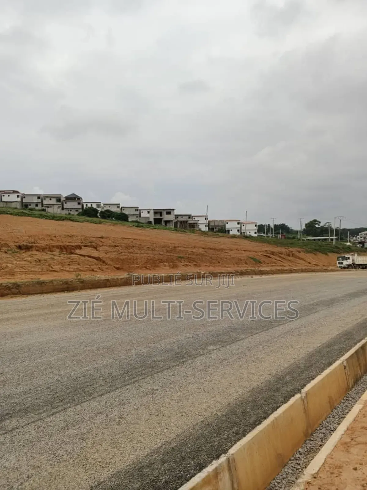 Une Parcelle en Vente