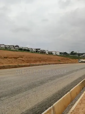 Une Parcelle en Vente