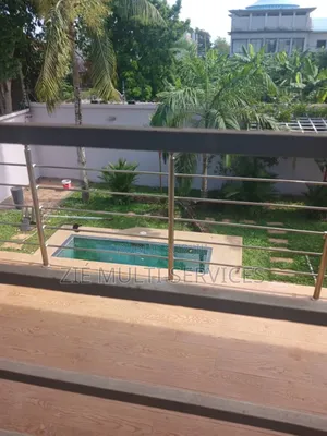 7chbre Duplex dans Zié Multi-Service, Cocody à Vendre