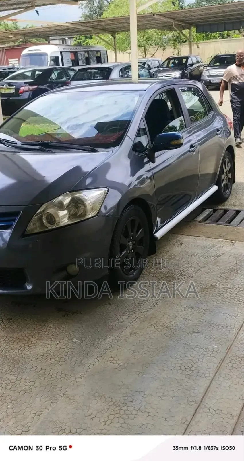 Toyota Auris 2011 Gris