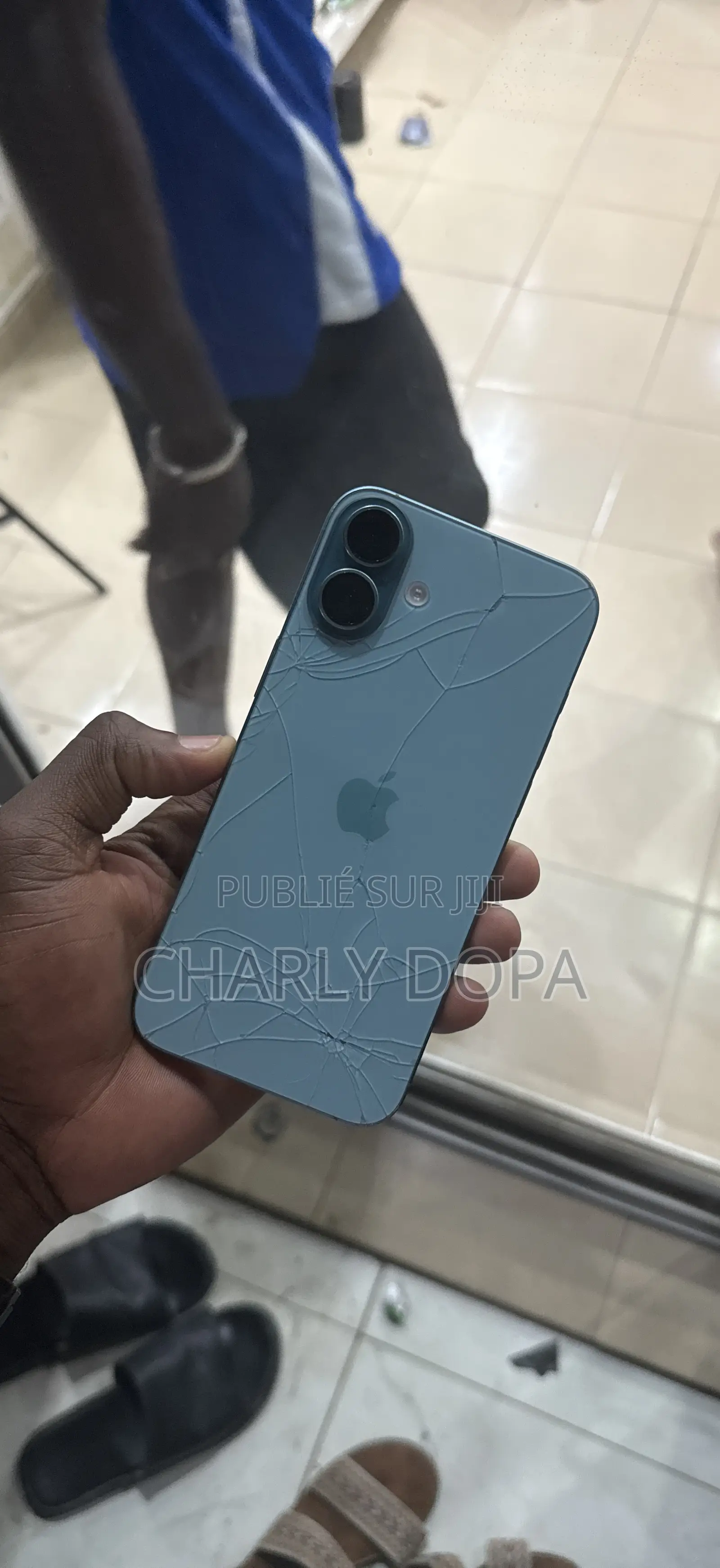 Apple iPhone 16 Plus 128 GB Vert