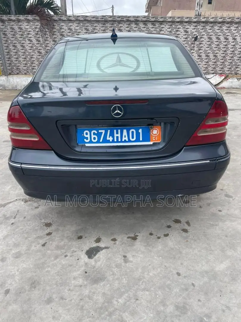 Mercedes-Benz C200 2003 Blue