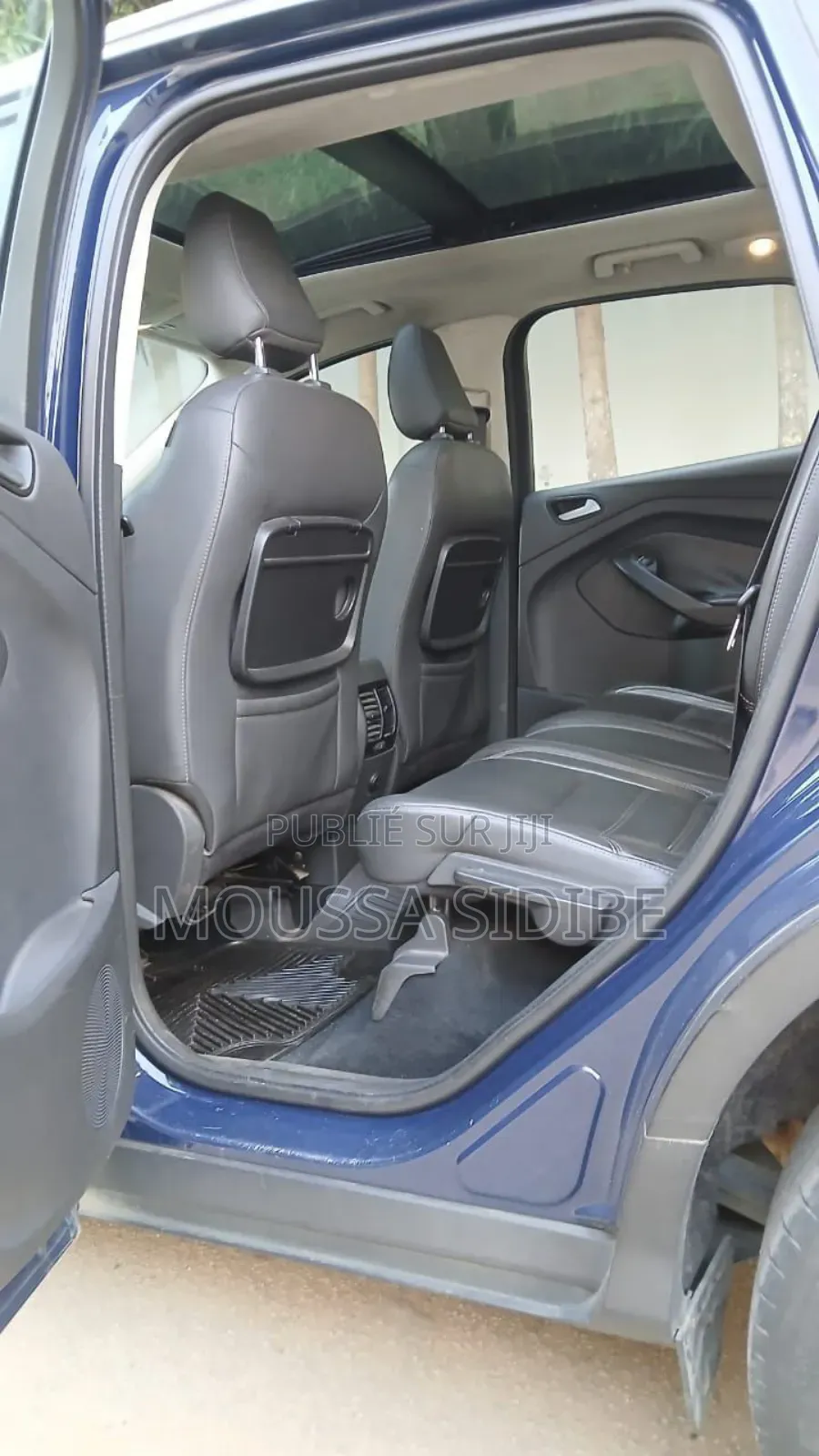 Ford Escape SE 4x4 2019 Blue