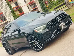 Mercedes-Benz GLC-Class 2022 Black