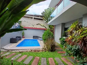 Furnished 5chbre Duplex dans Grand Bassam Rosier à Louer