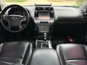 Toyota Land Cruiser Prado 2020 Black