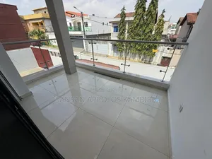 4chbre Duplex dans Une Excellente Villa, Cocody à Vendre