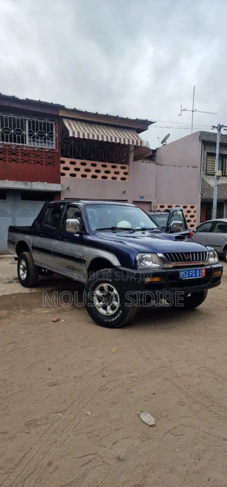 Mitsubishi L200 Double Cab 2.0 4WD 2003 Gris