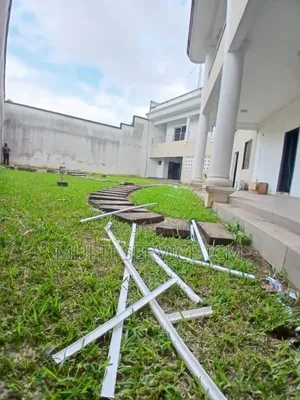 14chbre Duplex dans Ismaël Coulibaly, Cocody à Vendre