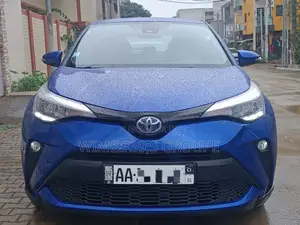 Photo - New Toyota C-HR 2023 Blue