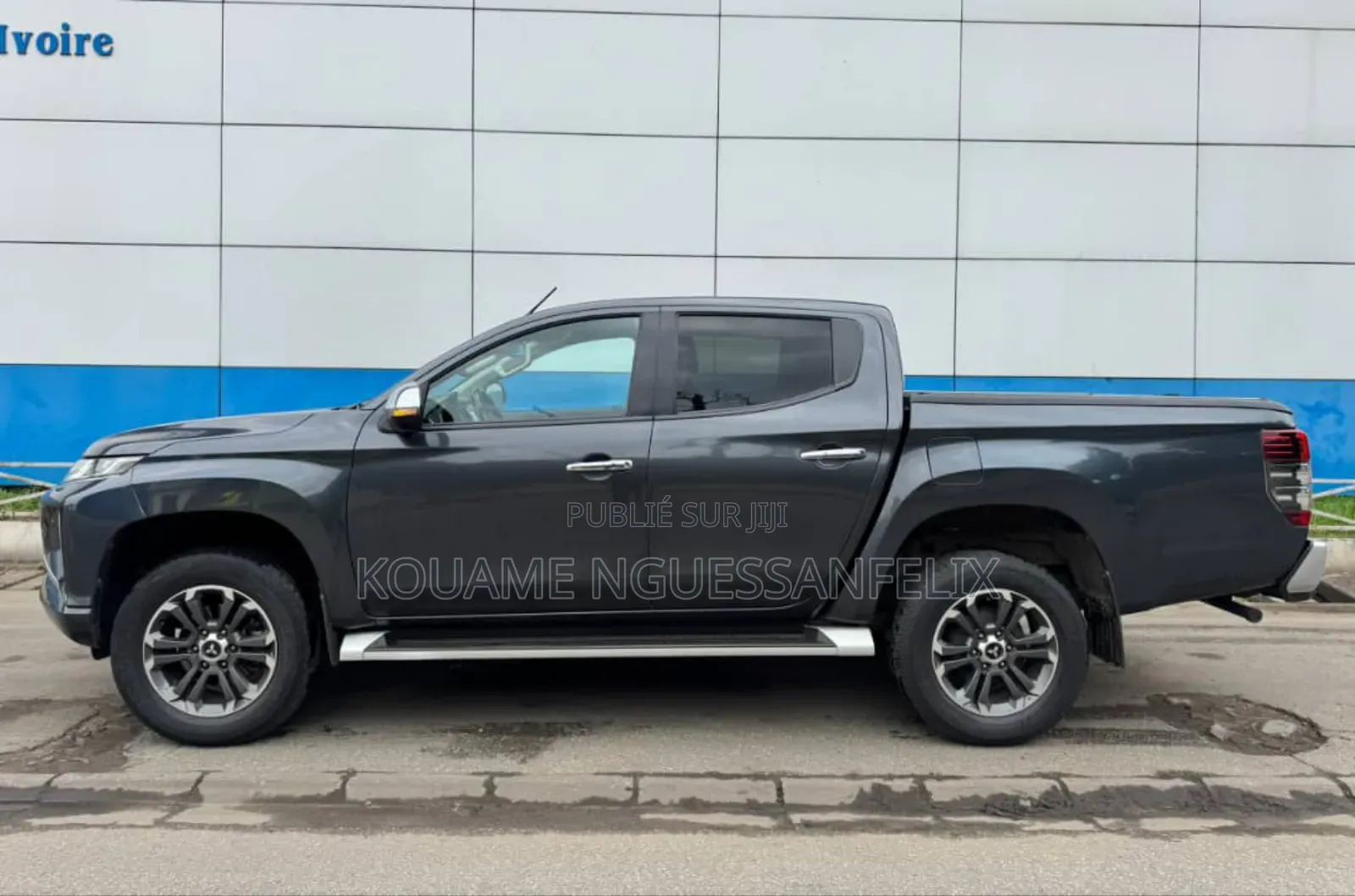 Mitsubishi L200 2022 Black