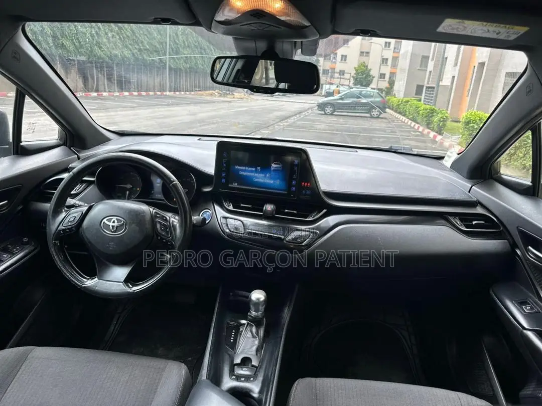 Toyota C-HR 2017 Noir Mat