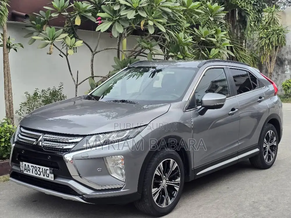 Mitsubishi Eclipse Cross 2021 Gris