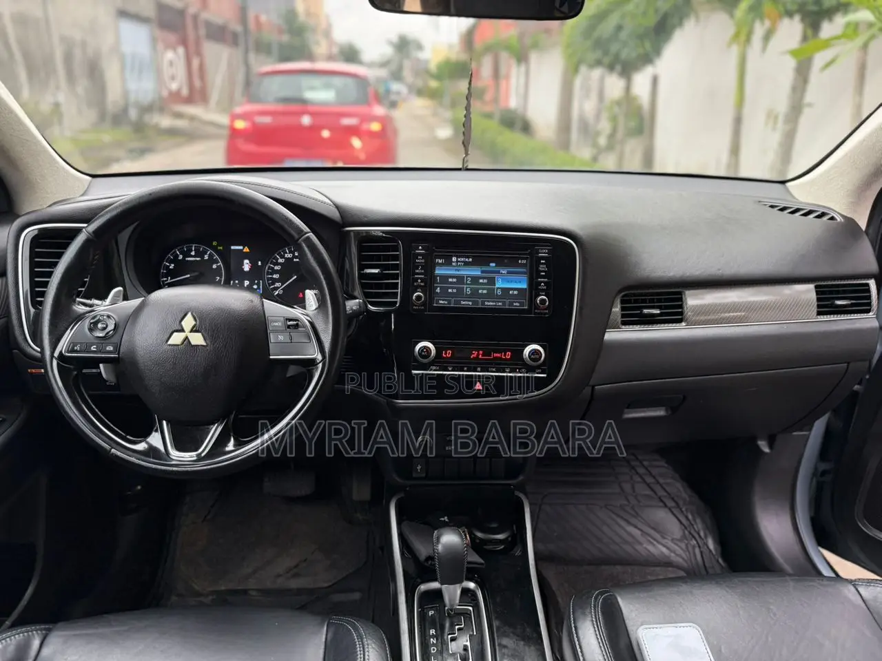 Mitsubishi Outlander 2020 Blanc cassé