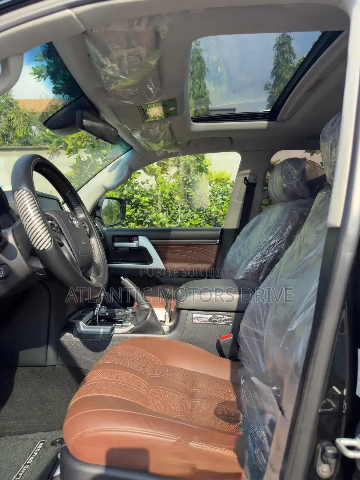 Toyota Land Cruiser 5.7 V8 VX-S 2021 Noir