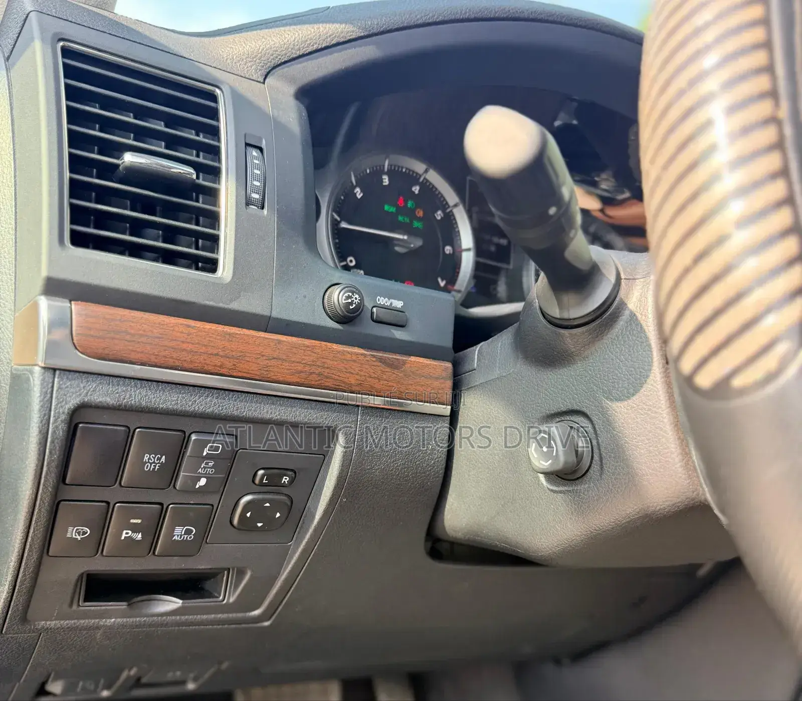 Toyota Land Cruiser 5.7 V8 VX-S 2021 Noir