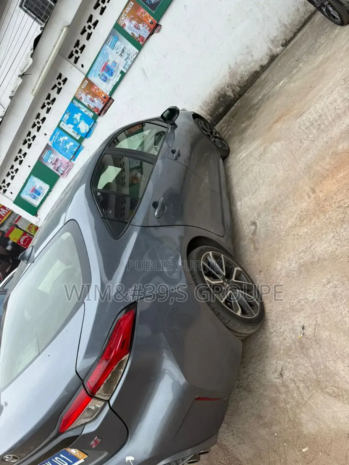 Toyota Corolla 2019 Gris