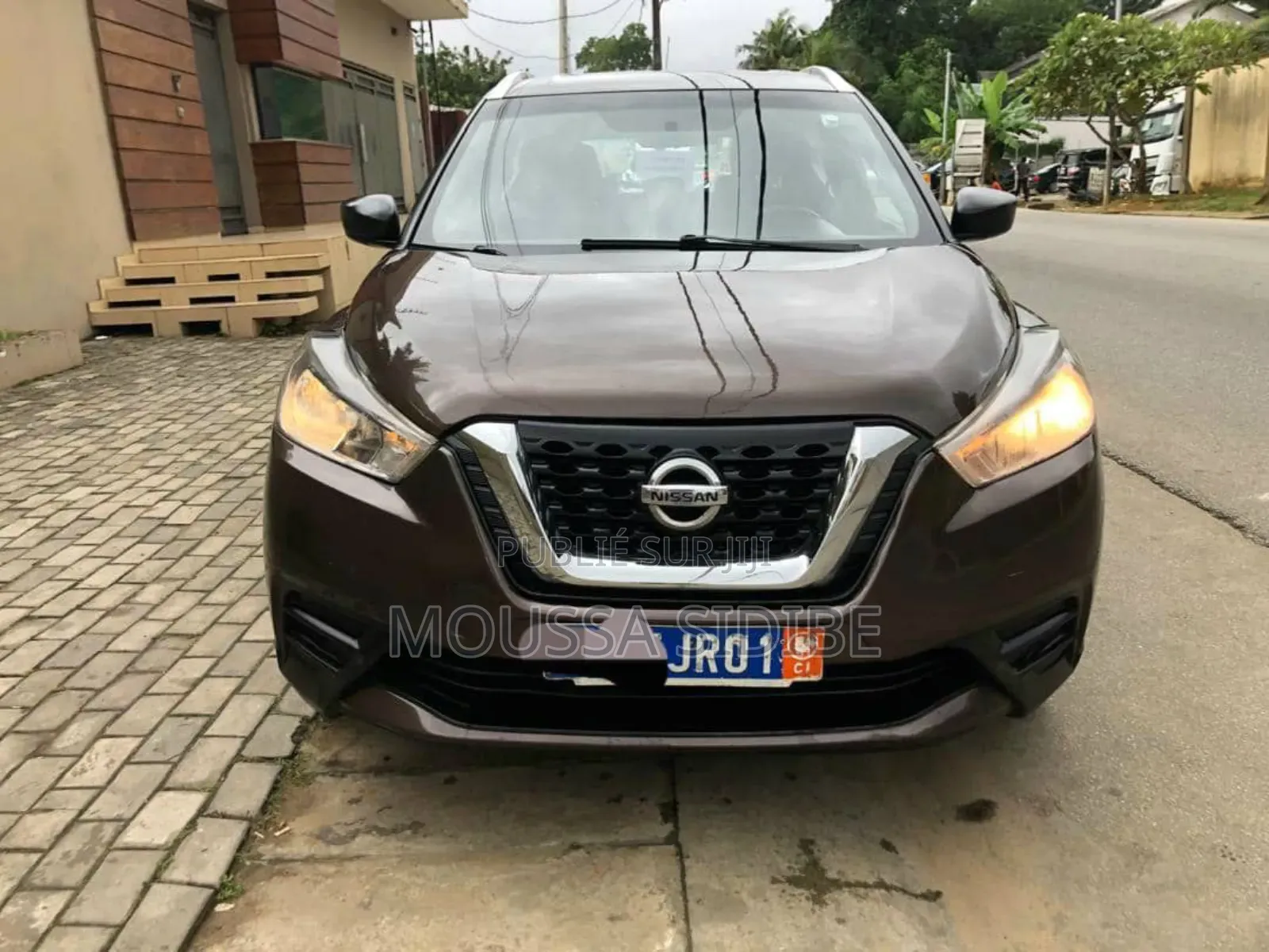 Nissan Kicks SV 2018 Marron