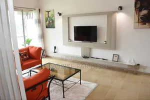 Furnished 1chbre Appartement dans Le Plateau à Louer