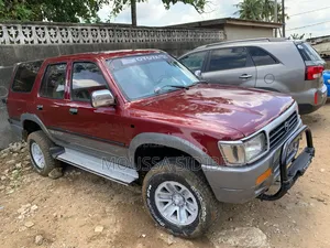 Toyota Hilux Surf 2004 Rouge