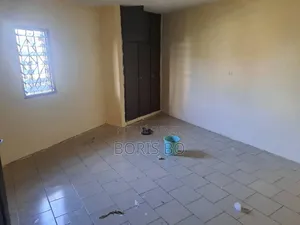 1chbre Studio dans Yopougon à Louer